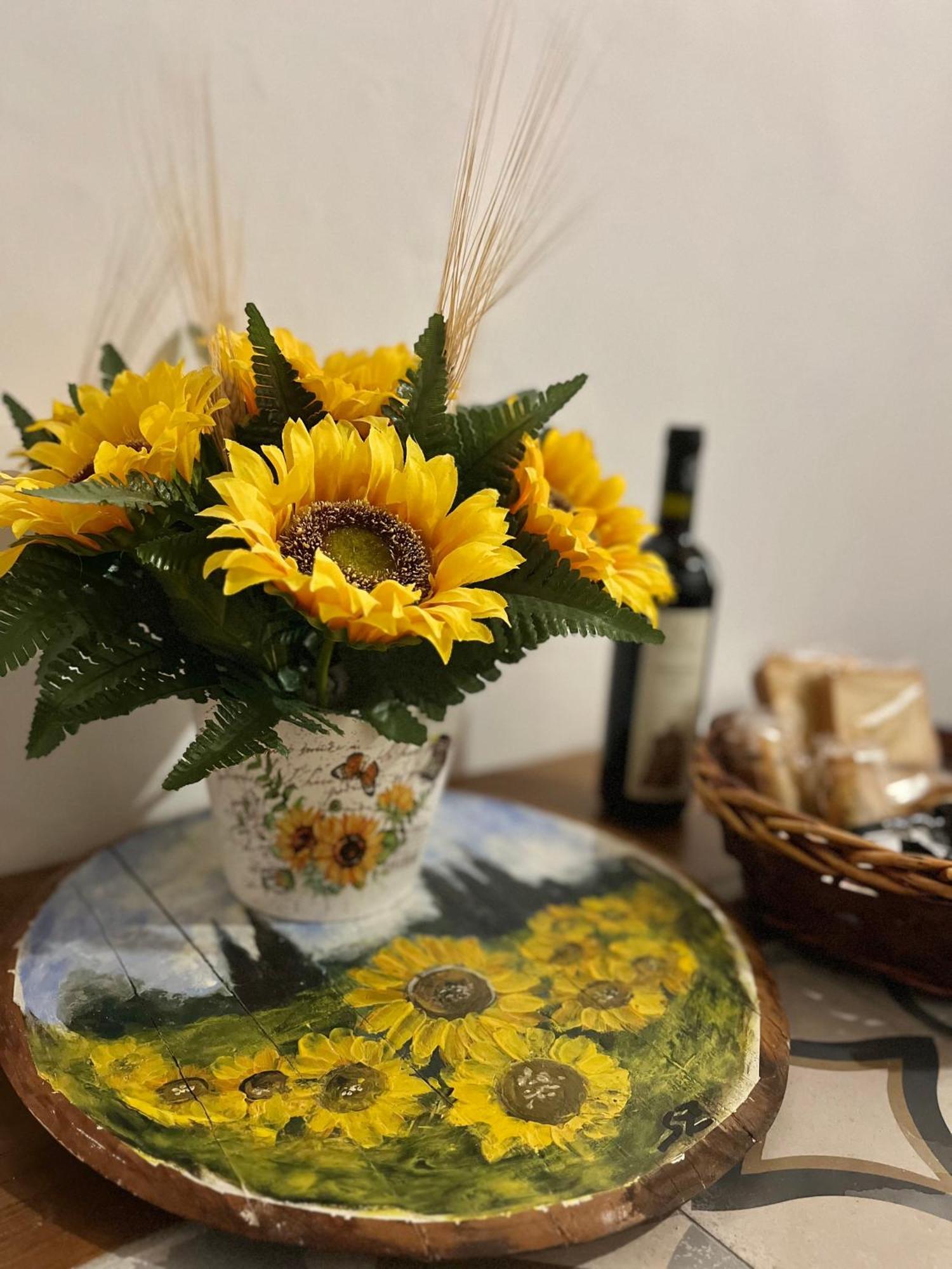 ピティリアーノIl Girasole Storicoアパートメント エクステリア 写真